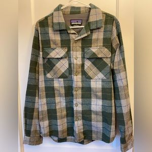 Patagonia wool blend plaid shacket.